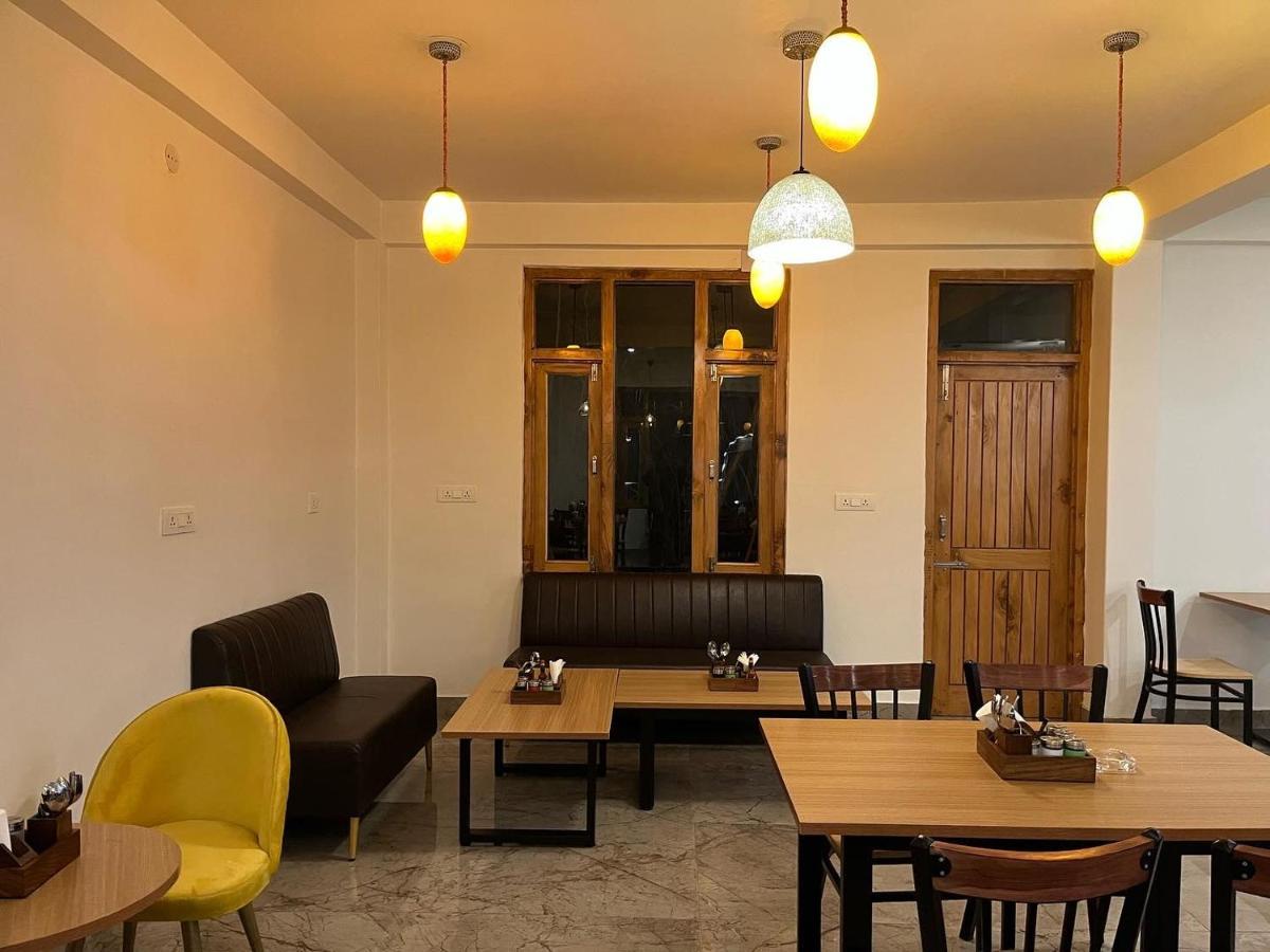 Hotel Adinova Kasol Exteriér fotografie