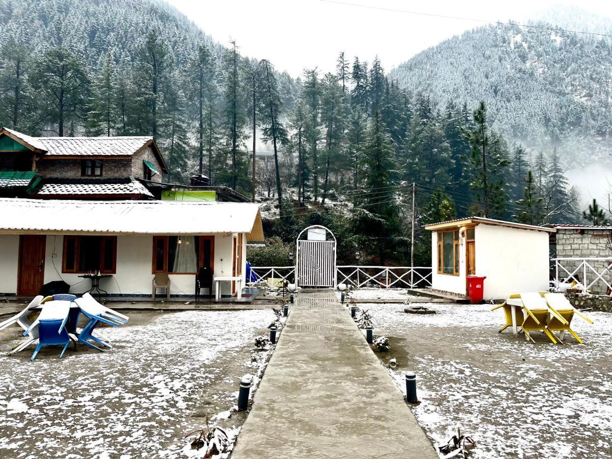 Hotel Adinova Kasol Exteriér fotografie