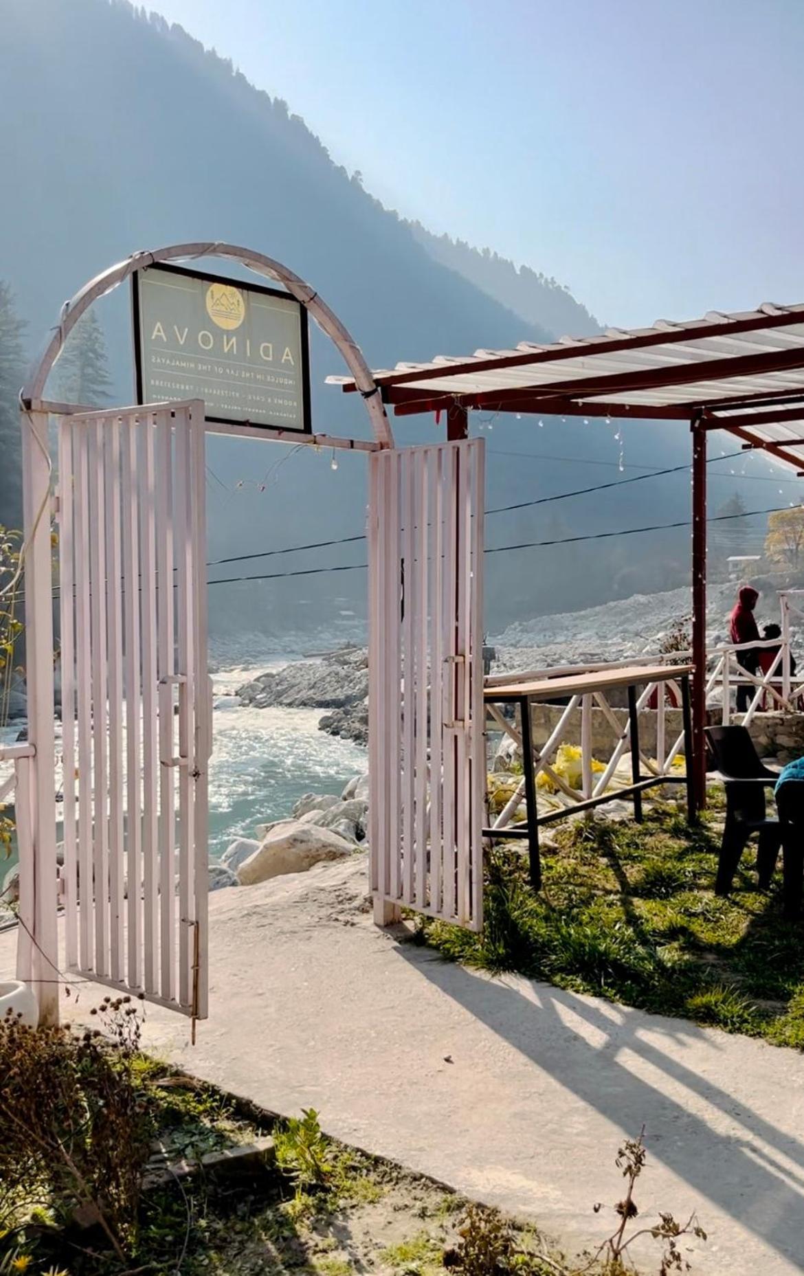 Hotel Adinova Kasol Exteriér fotografie